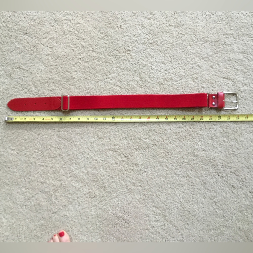 Athletic adjustable belt. EUC